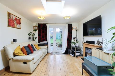 undefined, Furze Close, Watford