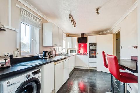 undefined, Challenor Close, ABINGDON