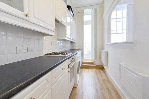 undefined, St. Georges Terrace, Flat 2, Herne Bay, CT6 8RG