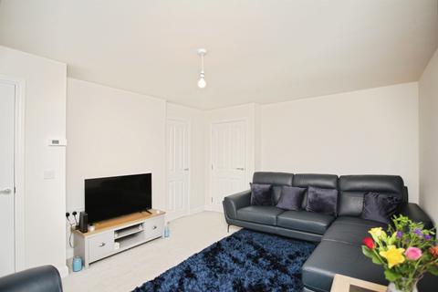 3 bedroom terraced house for sale, Station Avenue, Houlton, Rugby