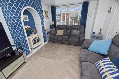 4 bedroom bungalow for sale, Castle Ings Drive, Leeds, West Yorkshire