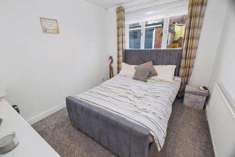 4 bedroom bungalow for sale, Castle Ings Drive, Leeds, West Yorkshire