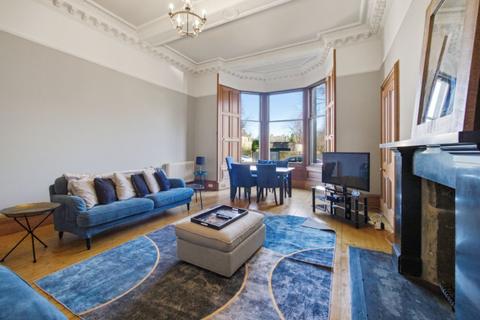 3 bedroom flat to rent, Greenhill Place, Edinburgh, Midlothian, EH10