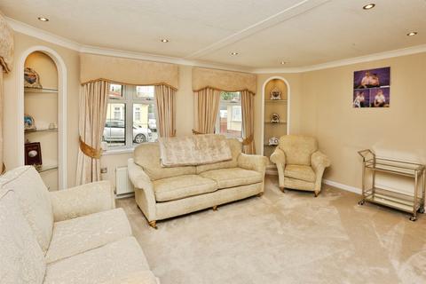 undefined, Shamblehurst Lane South, Hedge End, Southampton