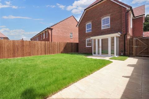 4 bedroom house to rent, Sandiacre Way, Buckinghamshire HP22