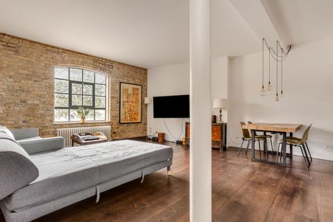 2 bedroom apartment for sale, Battersea Square, London, SW11
