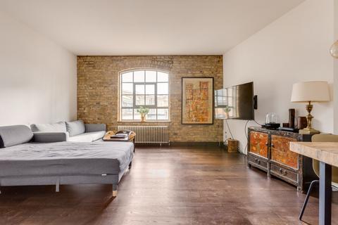 2 bedroom apartment for sale, Battersea Square, London, SW11