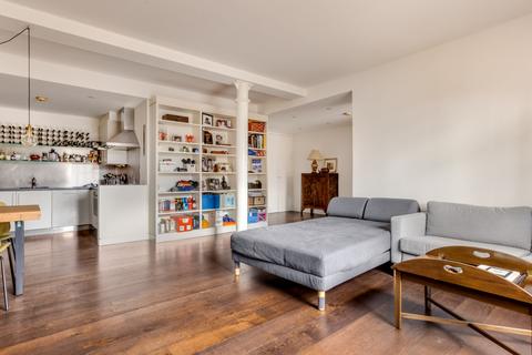 2 bedroom apartment for sale, Battersea Square, London, SW11