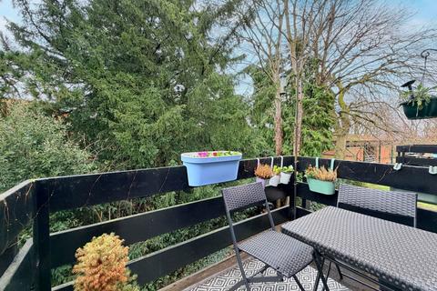 1 bedroom apartment for sale, Browns Court, Wake Green Park, Birmingham, B13 9XU