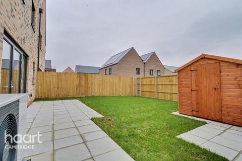 3 bedroom detached house to rent, The Avenue, Cambridge