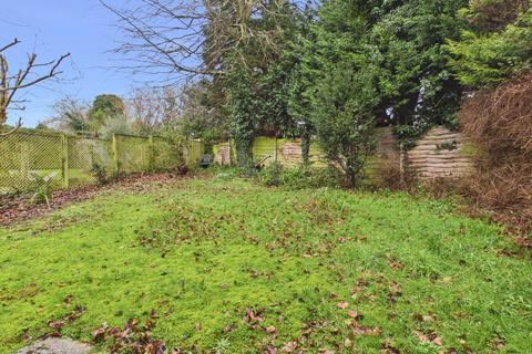 3 bedroom detached house for sale, Cherry Wood Close, Seer Green, Beaconsfield, Buckinghamshire, HP9