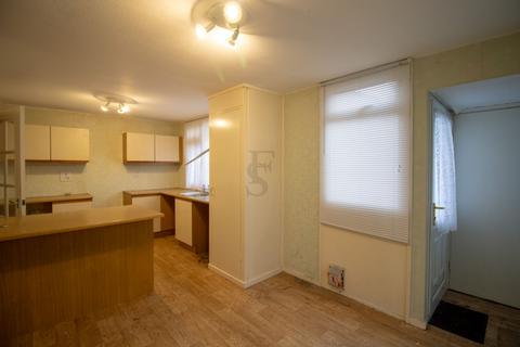3 bedroom end of terrace house for sale, Coatbridge Avenue, Rushey Mead
