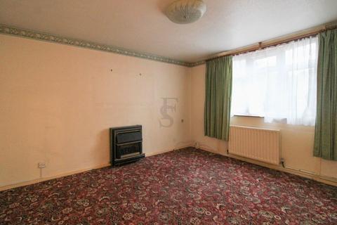 3 bedroom end of terrace house for sale, Coatbridge Avenue, Rushey Mead