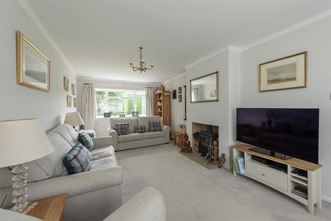 undefined, Tuffnells Way, Harpenden