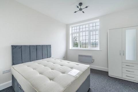 undefined, High Street, Watford, Bushey, WD23