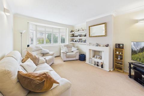 4 bedroom semi-detached house for sale, Wolsey Drive, Walton-On-Thames