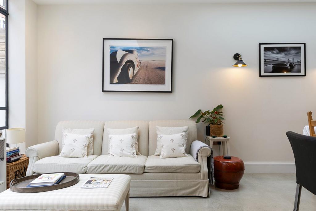 Sitting Area