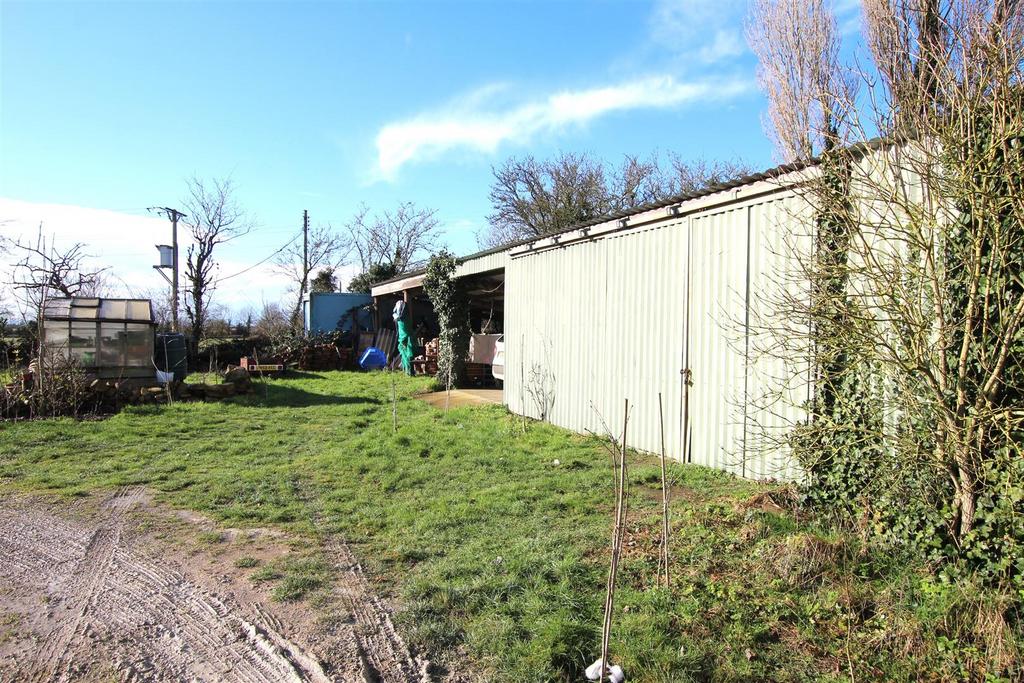 Barn.JPG