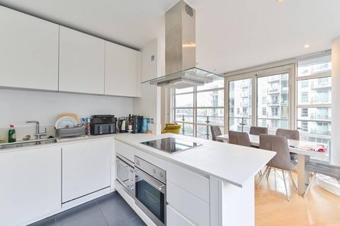2 bedroom flat for sale, Kingfisher House, Wandsworth, London, SW18