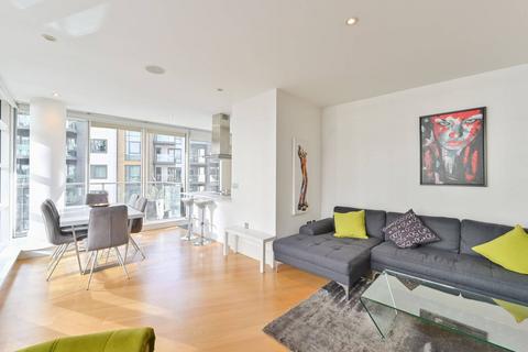 2 bedroom flat for sale, Kingfisher House, Wandsworth, London, SW18