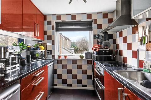 2 bedroom maisonette for sale, Bracknell RG12