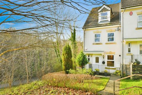 Primrose Walk, Pillmere, Saltash