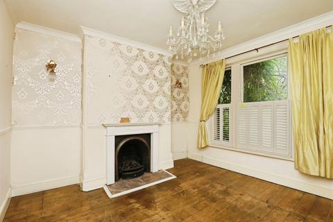 4 bedroom character property for sale, Norwich Road, Dereham