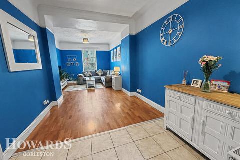 3 bedroom terraced house for sale, Lowestoft Road, Gorleston