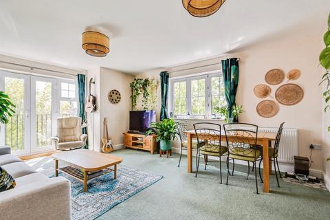 2 bedroom flat for sale, Caldecott Chase, ABINGDON