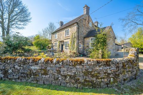 undefined, The Cavalier, Grindon, Leek
