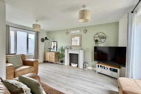 3 bedroom detached house for sale, Saxon Way, Kingsteignton, Newton Abbot