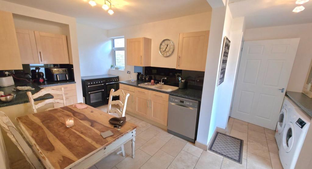 Dining Kitchen