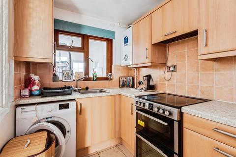 3 bedroom semi-detached house for sale, Norris Close, Abingdon