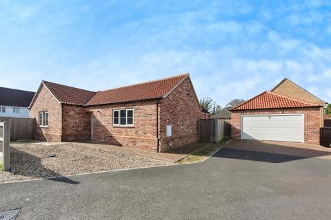 3 bedroom detached bungalow for sale, Thetford Road, Brandon