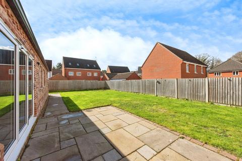 3 bedroom detached bungalow for sale, Thetford Road, Brandon