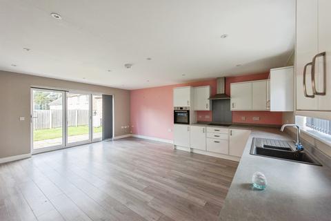 3 bedroom detached bungalow for sale, Thetford Road, Brandon