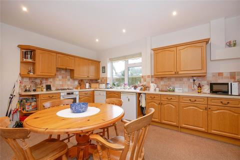 4 bedroom bungalow for sale, Woodlands Grove, Shipley BD17