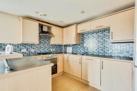undefined, Brunel Crescent, Swindon
