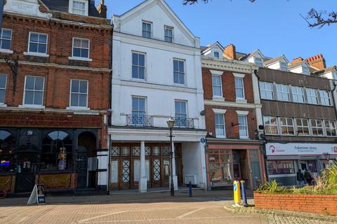 2 bedroom apartment to rent, Grace Hill, Kent CT20
