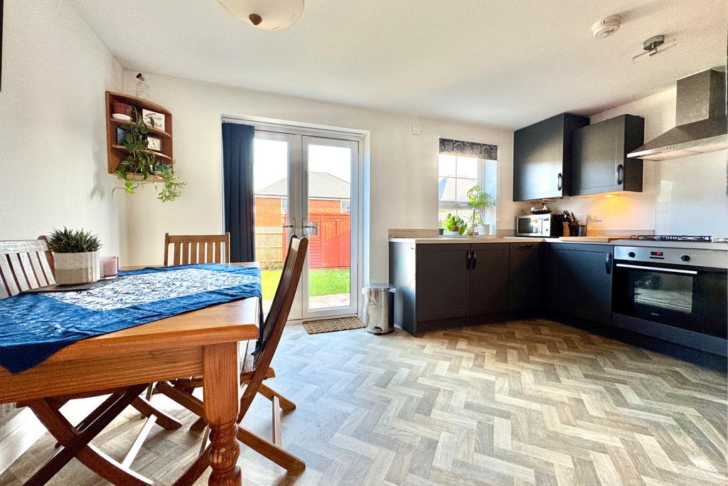 Kitchen/Dining Room