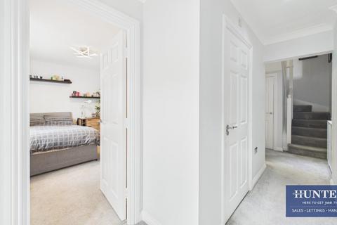 3 bedroom townhouse for sale, Bolingbroke Street, South Shields