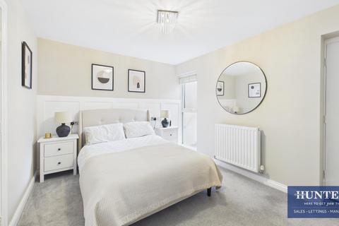 3 bedroom townhouse for sale, Bolingbroke Street, South Shields