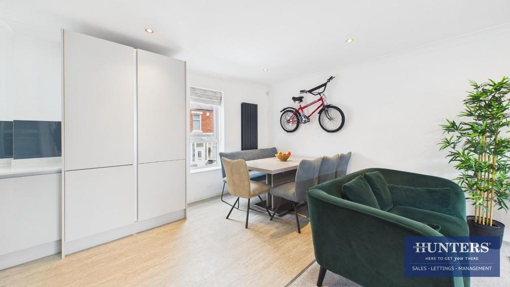 Living / dining room
