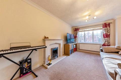 4 bedroom detached house for sale, Youngs Close, Coddington, Newark