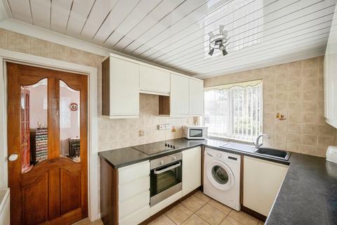 3 bedroom semi-detached house for sale, Southfield Crescent, Thurnscoe, Rotherham
