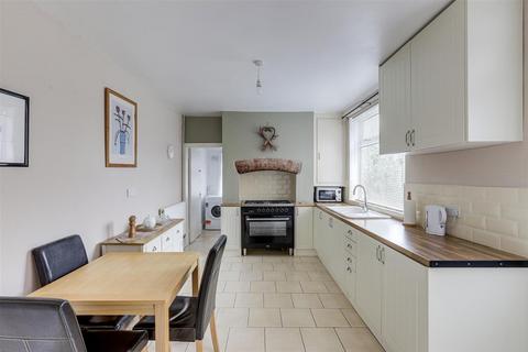3 bedroom semi-detached house for sale, Broad Lane, Nottingham NG16