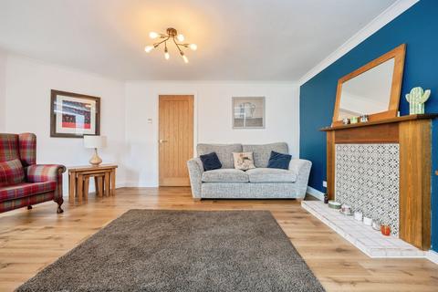 4 bedroom detached house for sale, Beech Drive, Brackley