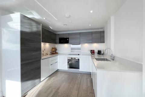 3 bedroom apartment for sale, New Malden House, 1 Blagdon Road