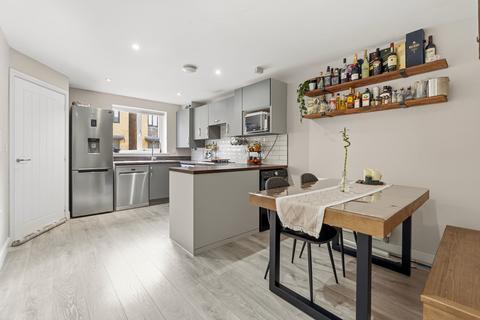 3 bedroom semi-detached house for sale, Tala Close, Surbiton, KT6