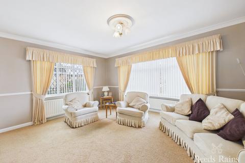 3 bedroom bungalow for sale, Chingford Grove, Durham TS19